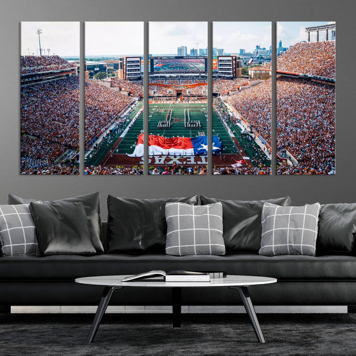 University of Texas Longhorns canvas: A premium print depicting Darrell K Royal-Texas Memorial Stadium with the city skyline and Texas flag.