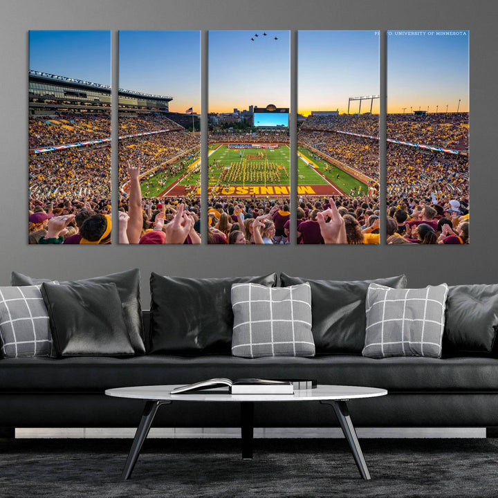 University of Minnesota Golden Gophers Football Team Print - Minneapolis Huntington Bank Stadium Wall Art Canvas Print