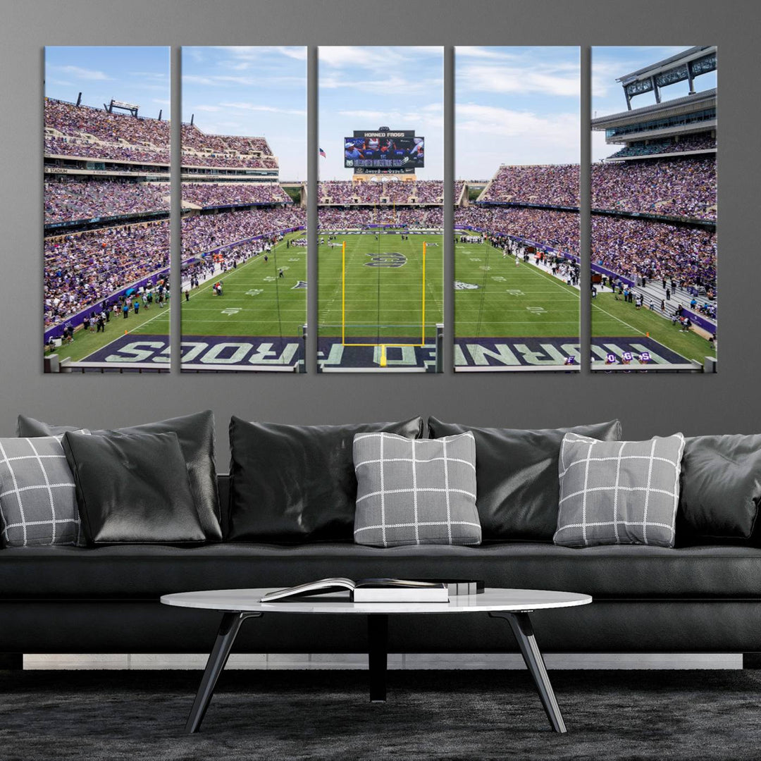 TCU Horned Frogs Football Team Print - Fort Worth Amon G. Carter Stadium Wall Art Canvas Print.t