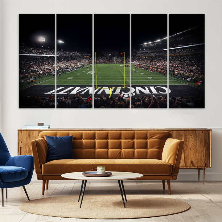 Cincinnati Bearcats Football Team Print - Nippert Stadium Wall Art Canvas Print