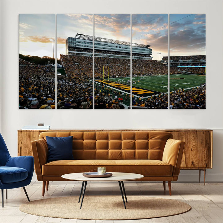 Iowa University Hawkeyes Football Team Print - Iowa City Kinnick Stadium Wall Art Canvas Print