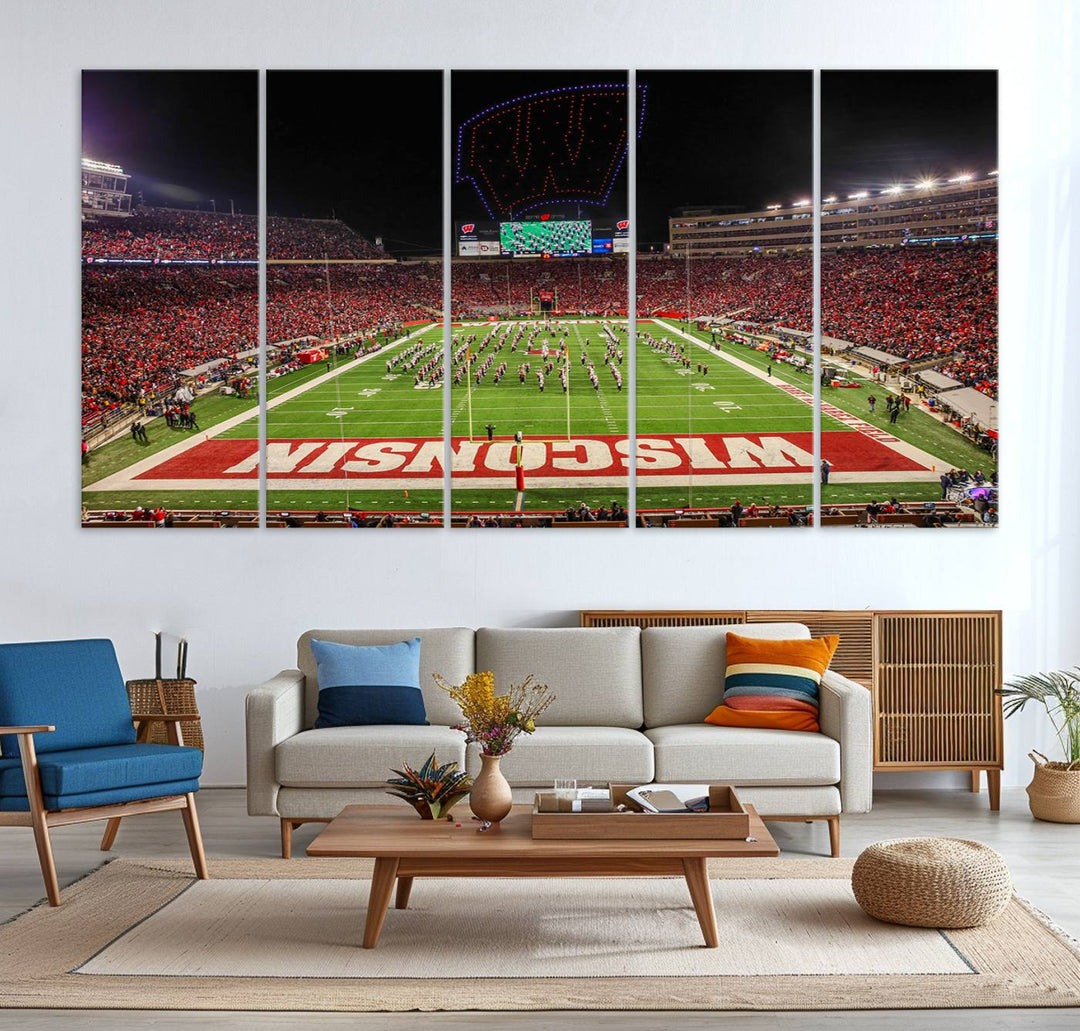 Wisconsin Badgers Football Team Print - Madison Camp Randall Stadium Wall Art Canvas Print