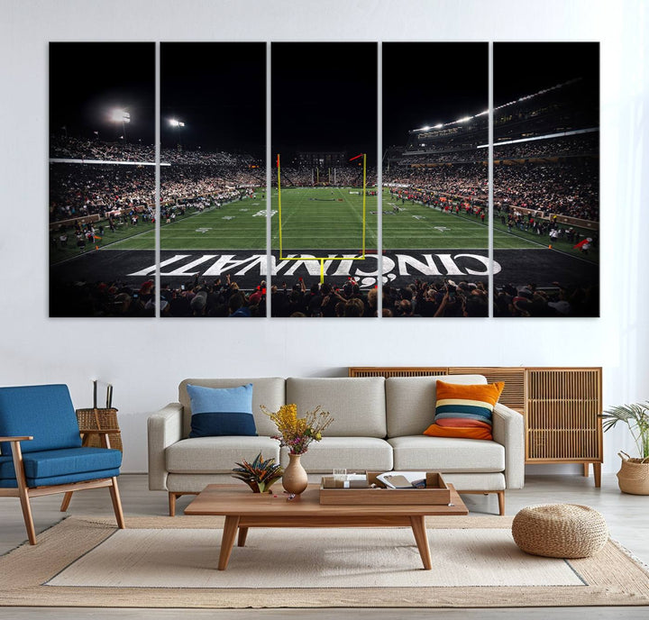 Cincinnati Bearcats Football Team Print - Nippert Stadium Wall Art Canvas Print