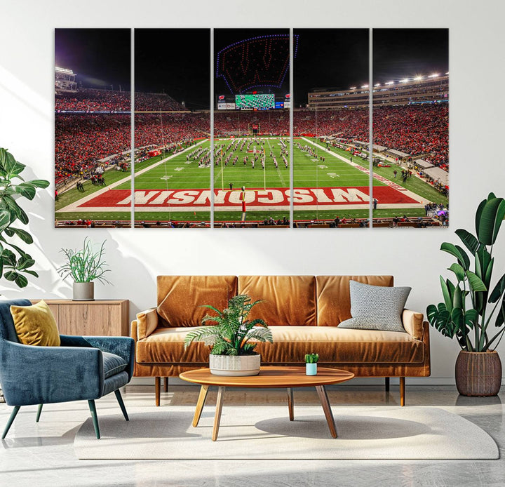 Wisconsin Badgers Football Team Print - Madison Camp Randall Stadium Wall Art Canvas Print