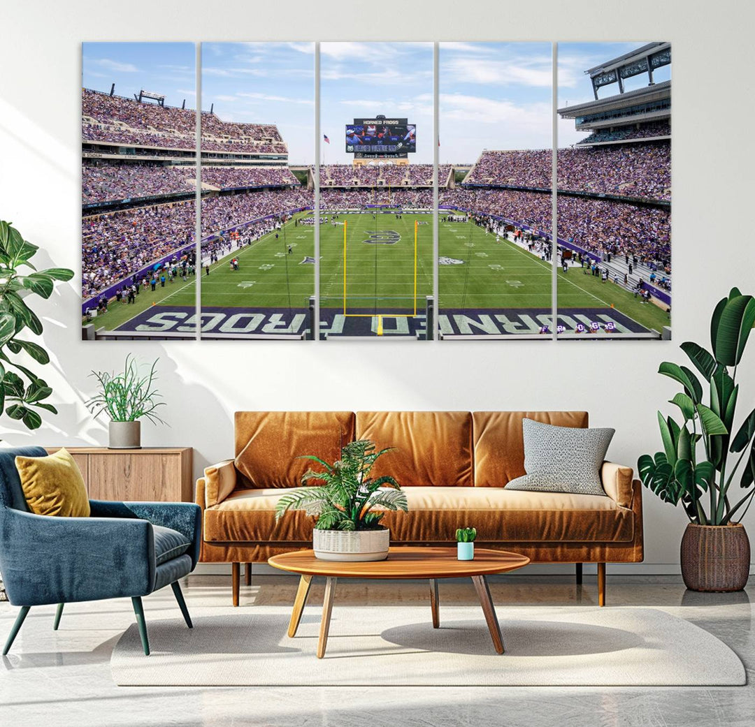 TCU Horned Frogs Football Team Print - Fort Worth Amon G. Carter Stadium Wall Art Canvas Print.t