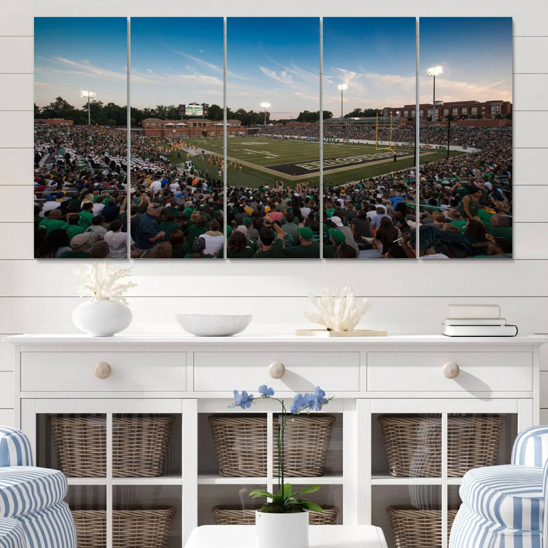 University of Charlotte 49ers Football Team Print - Charlotte Jerry Richardson Stadium Wall Art Canvas Print