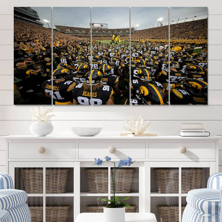 Iowa University Hawkeyes Football Team Print - Iowa City Kinnick Stadium Wall Art Canvas Print