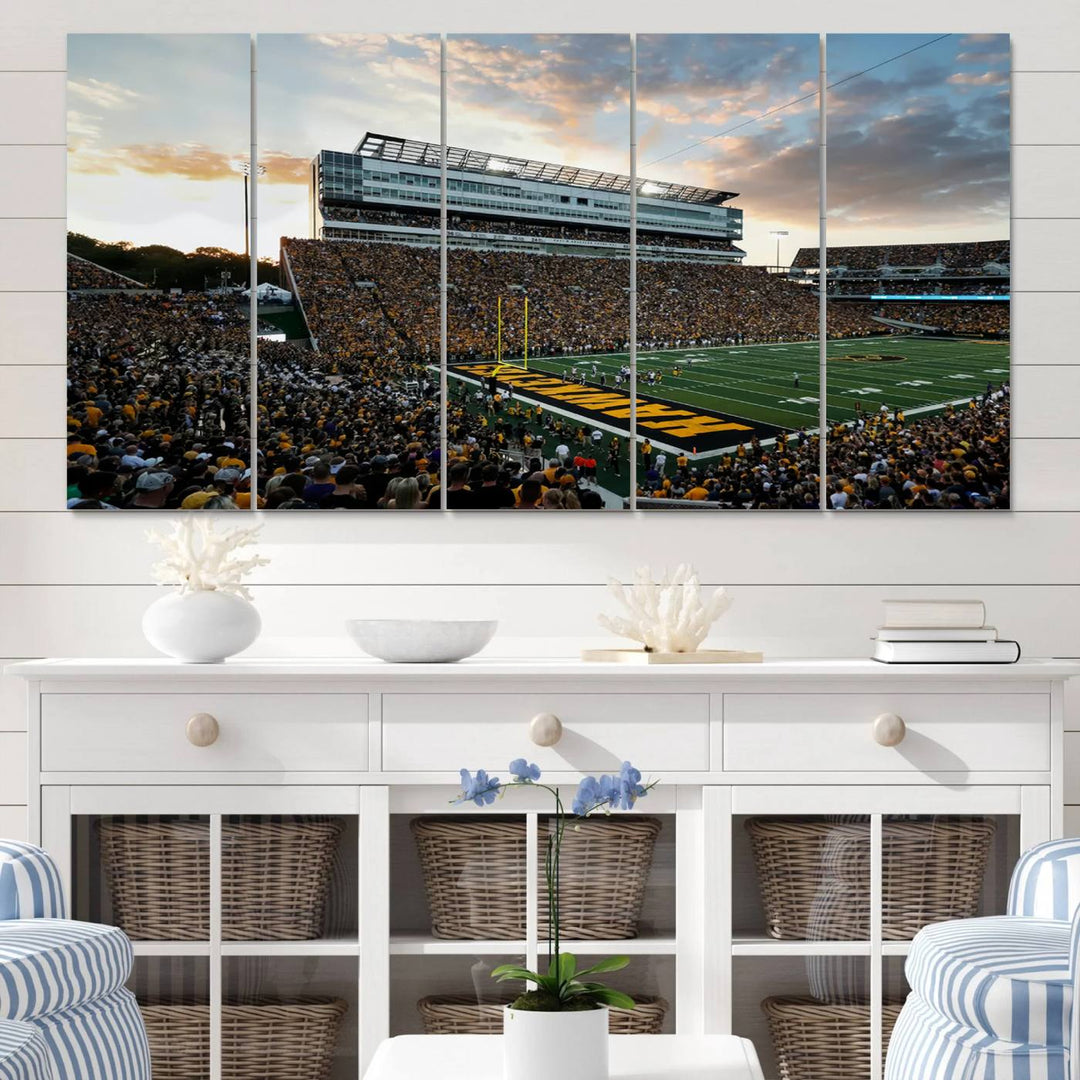 Iowa University Hawkeyes Football Team Print - Iowa City Kinnick Stadium Wall Art Canvas Print