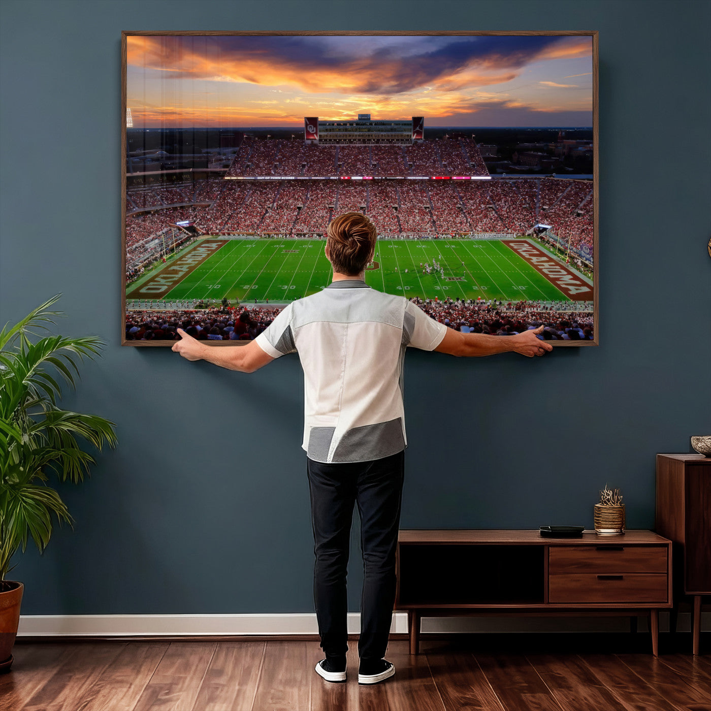 51457497-MGV-CV-36X24 - Oklahoma Sooners Stadium Wall Art Canvas Print, College Football Sunset Game Scene, OU Football Field Panorama Wall Decor