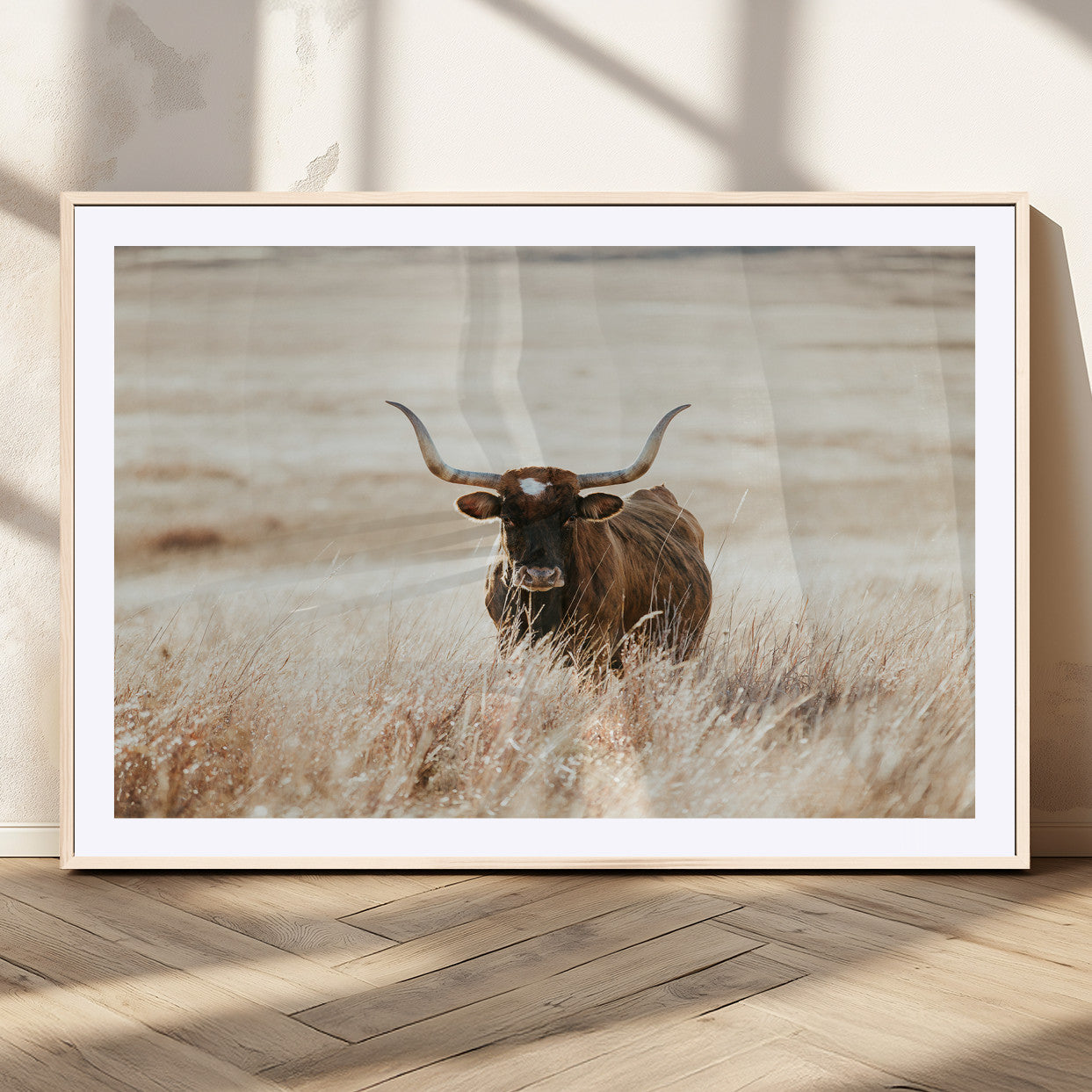 MGC-FP-36x24 - Texas Longhorn Wall Art Canvas Print, Framed Brown Cattle Art Picture Print, Horned Bull Perfect Rustic Western Decor Artwork