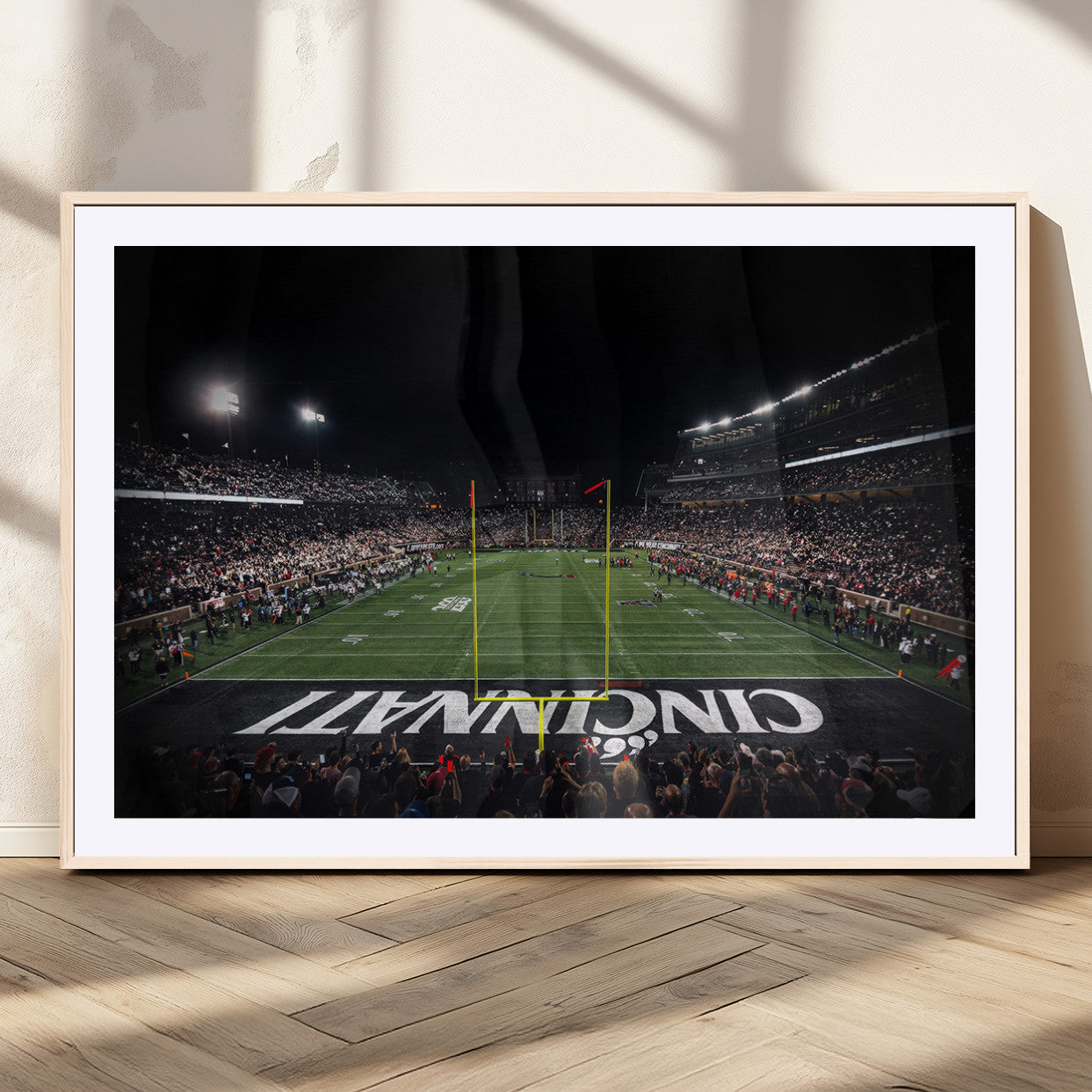 MGC-FP-36x24 - Cincinnati Bearcats Football Team Print - Nippert Stadium Wall Art Canvas Print