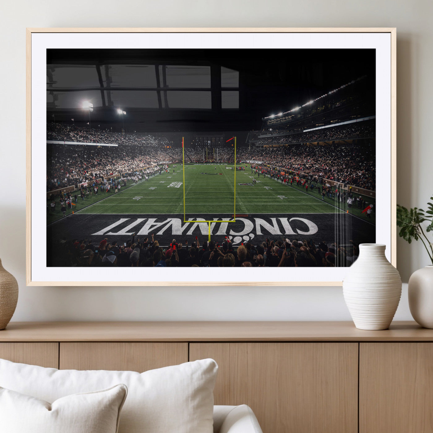 MGC-FP-36x24 - Cincinnati Bearcats Football Team Print - Nippert Stadium Wall Art Canvas Print