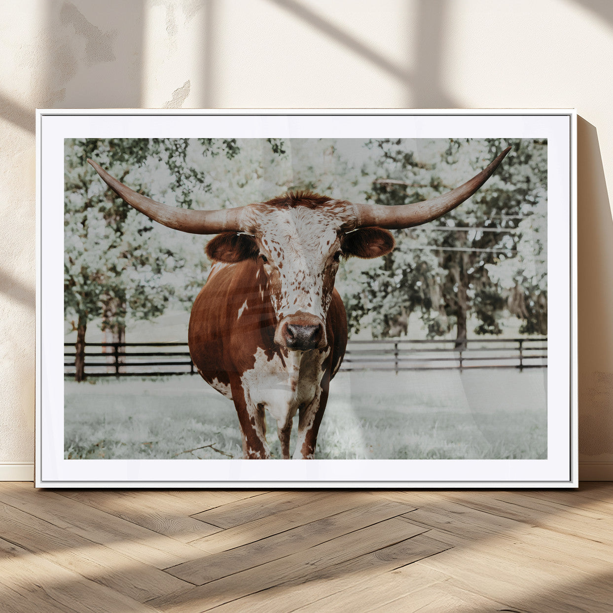 MGC-FP-36x24 - Texas Longhorn Wall Art Canvas Print, Framed Spotted Cow Art Picture Print, Horned Cattle Perfect Rustic Western Decor Artwork