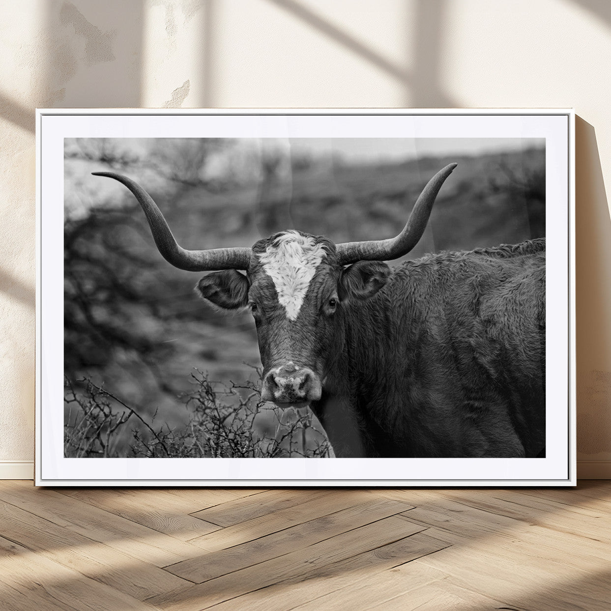 MGC-FP-36x24 - Western Home Wall Art Canvas Print, Framed Texas Longhorn Art Picture Print, Rustic Cow Perfect Rustic Farmhouse Decor Artwork