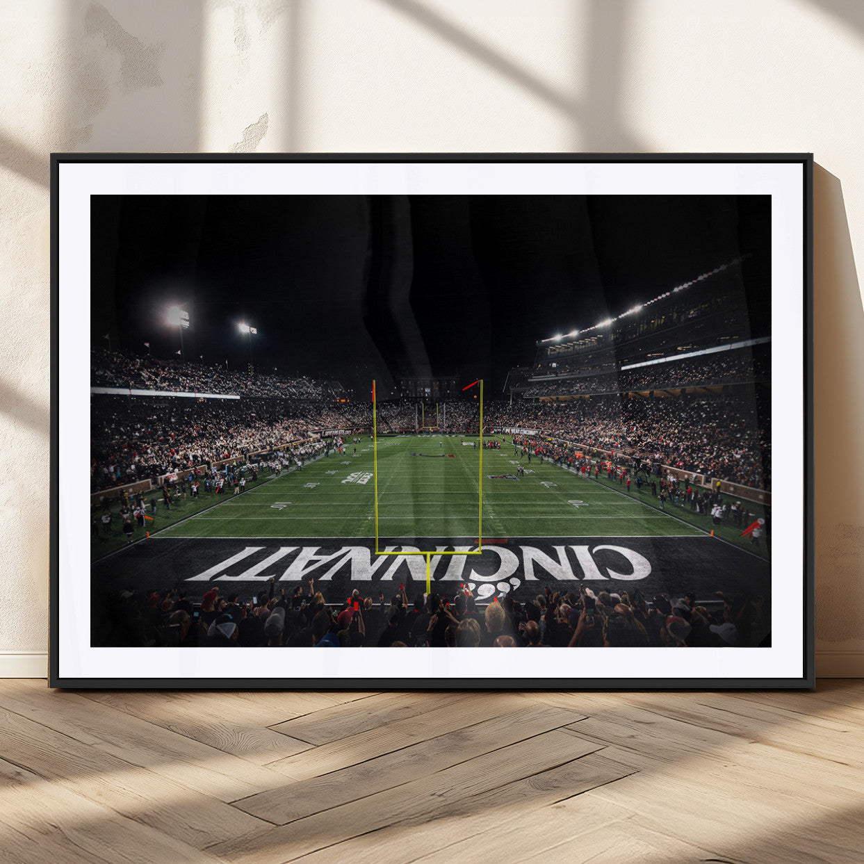 MGC-FP-36x24 - Cincinnati Bearcats Football Team Print - Nippert Stadium Wall Art Canvas Print