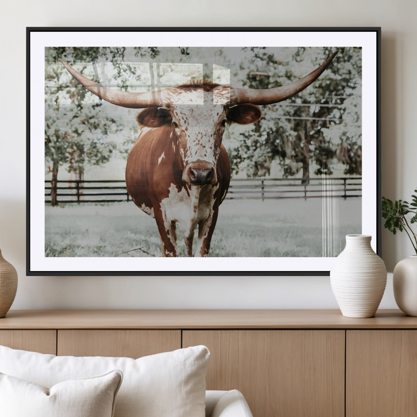 MGC-FP-36x24 - Texas Longhorn Wall Art Canvas Print, Framed Spotted Cow Art Picture Print, Horned Cattle Perfect Rustic Western Decor Artwork