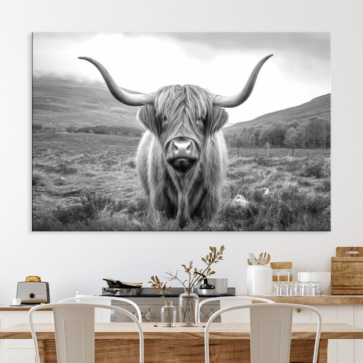 Black White Scottish Highland Cow Canvas Farm Wall Art Canvas Print