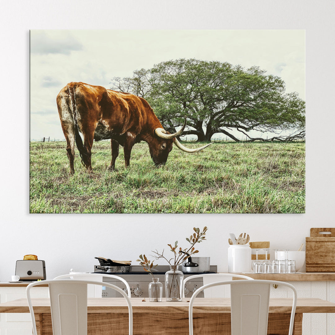 Texas Longhorn Wall Art Canvas Print, Framed Rustic Ranch Art Picture Print, Western Cattle Perfect Rustic Farmhouse Decor Artwork