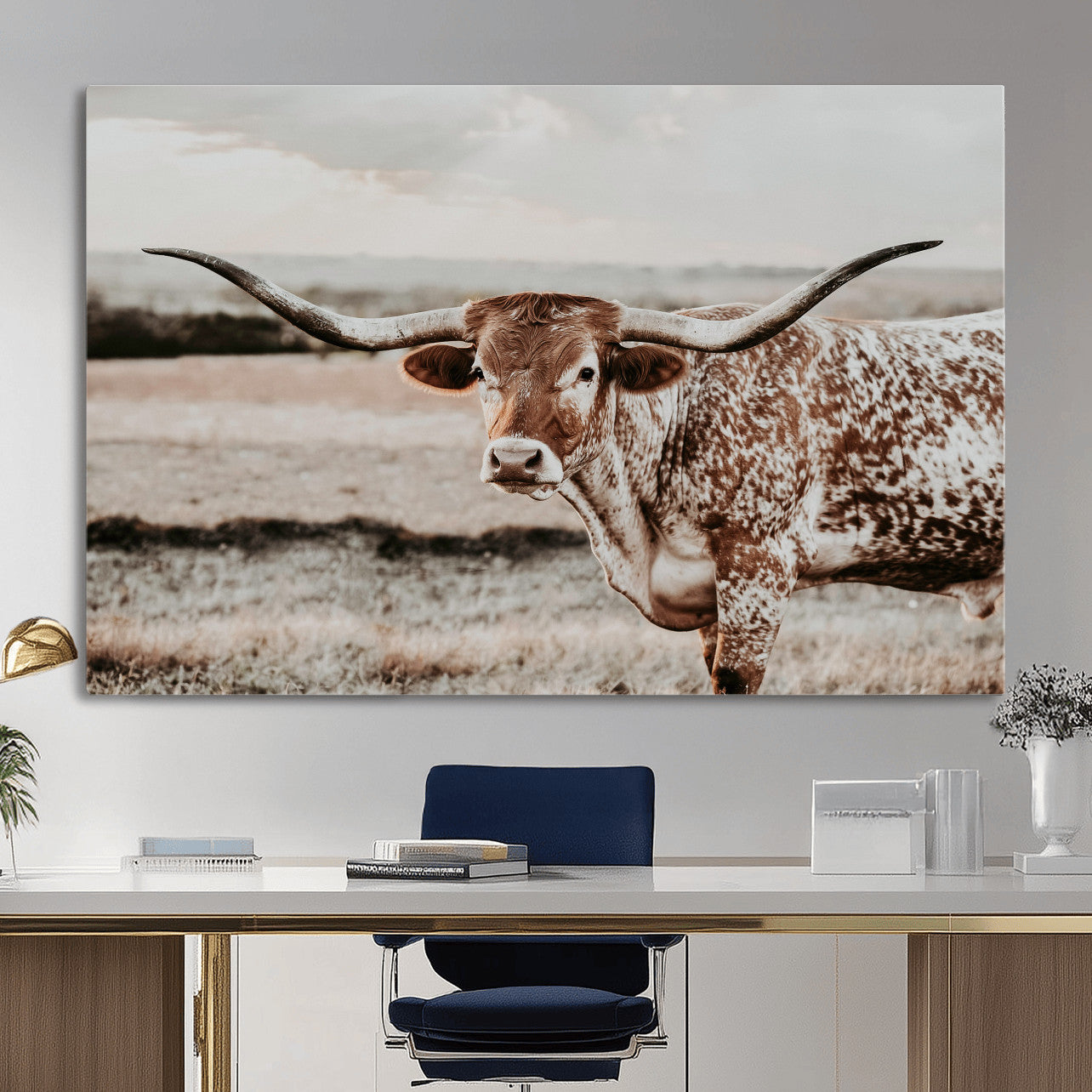 73897046-MGV-CV-36X24 - Texas Longhorn Bull Rustic Wall Art Canvas Print, Western Cattle Photography Canvas Print, Ranch Farm Animal Western Art Printing