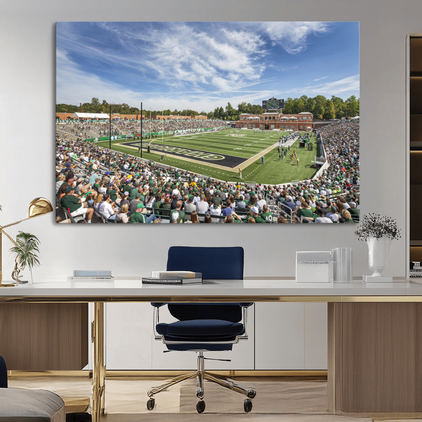 MGV-CV-36X24 - University of Charlotte 49ers Football Team Print - Charlotte Jerry Richardson Stadium Canvas Print