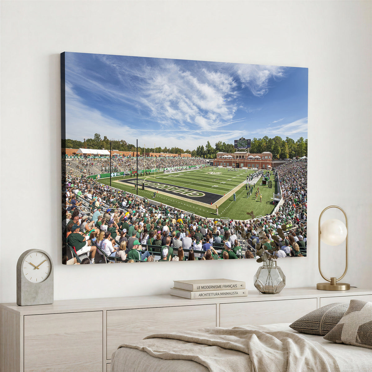 67799-MGV-CV-36X24 - University of Charlotte 49ers Football Team Print - Charlotte Jerry Richardson Stadium Canvas Print