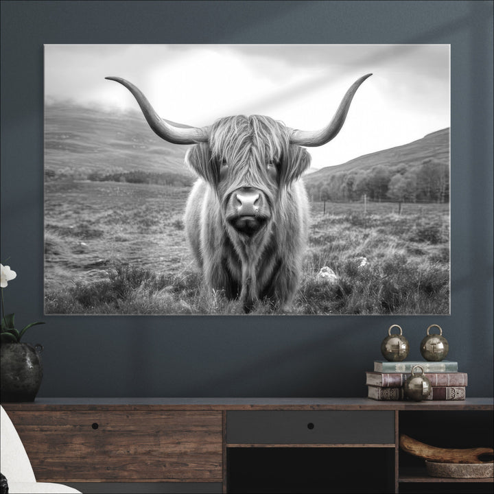 Black White Scottish Highland Cow Canvas Farm Wall Art Canvas Print