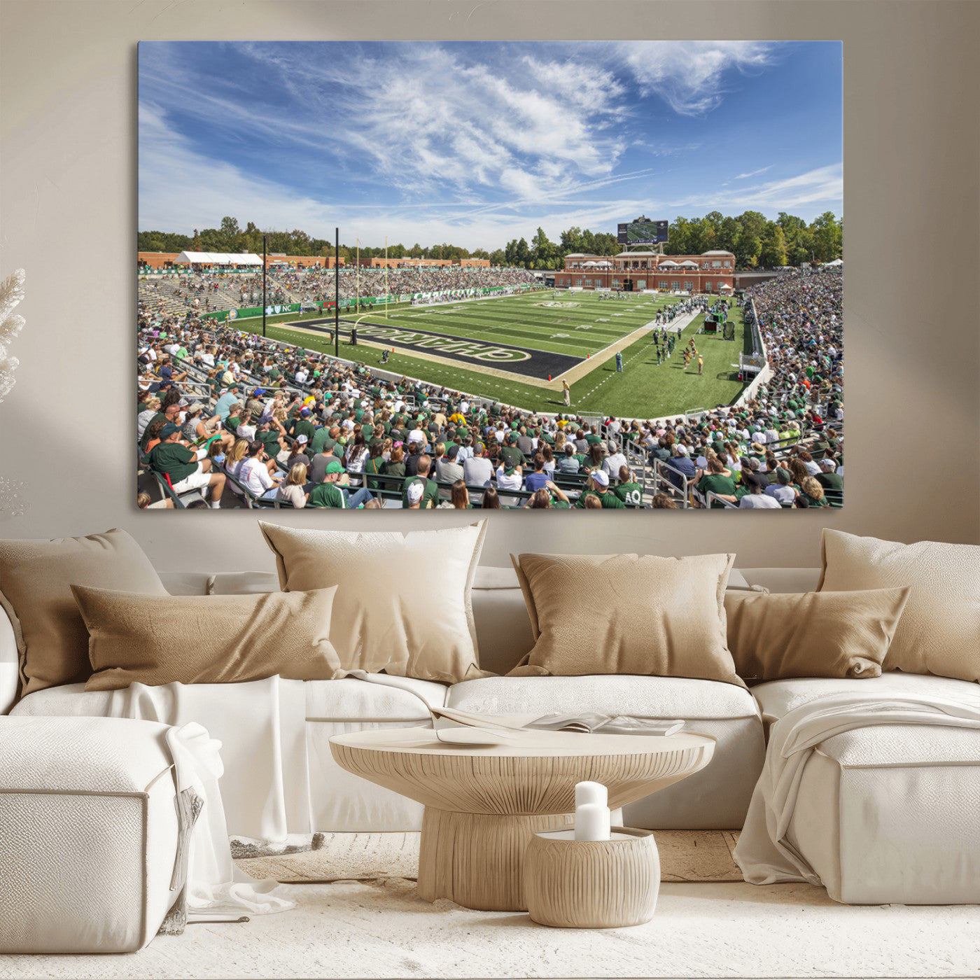 MGV-CV-36X24 - University of Charlotte 49ers Football Team Print - Charlotte Jerry Richardson Stadium Canvas Print