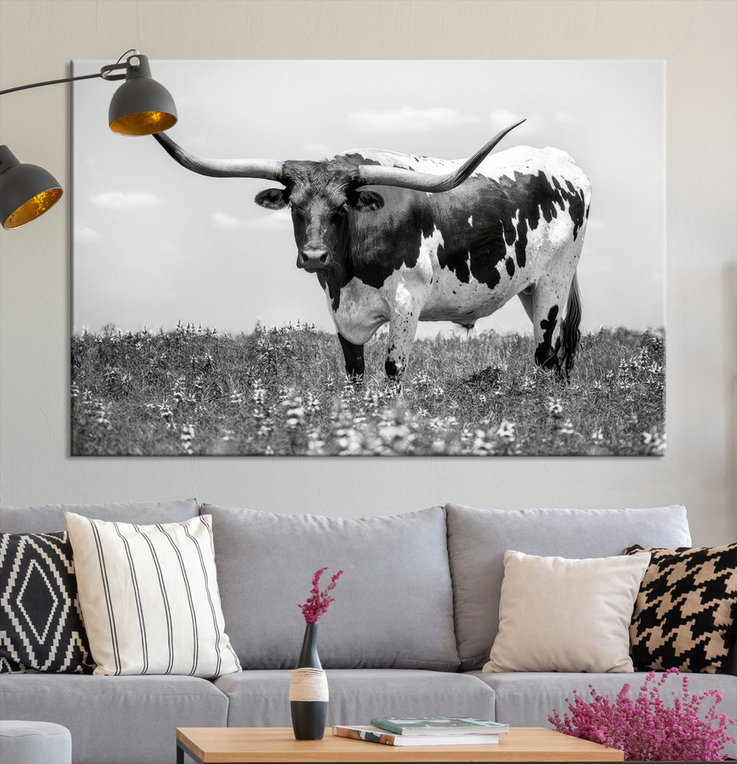 Texas Black White Highland Longhorn Cow Wall Art Canvas Print