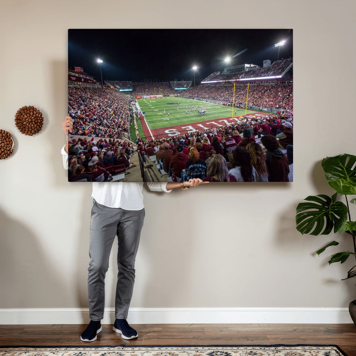 56191-MGV-CV-36X24 - Washington Grizzly Stadium American Football Wall Art Canvas Print, Sports Wall Art Print, Game Room Decor-1