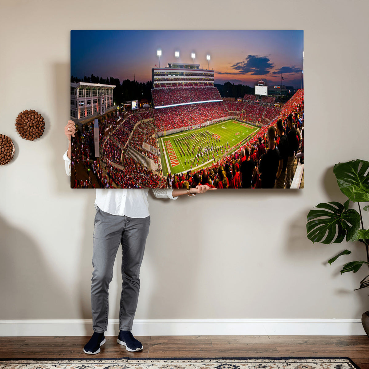 87655-MGV-CV-36X24 - NC State Wolfpack Football Team Print - Raleigh Carter-Finley Stadium Wall Art Canvas Print