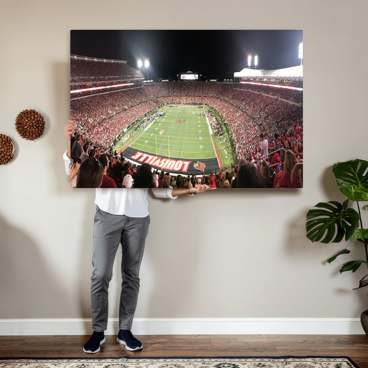 52267-MGV-CV-36X24 - University of Louisville Cardinals Football Team Print - Louisville Cardinal Stadium Wall Art Canvas