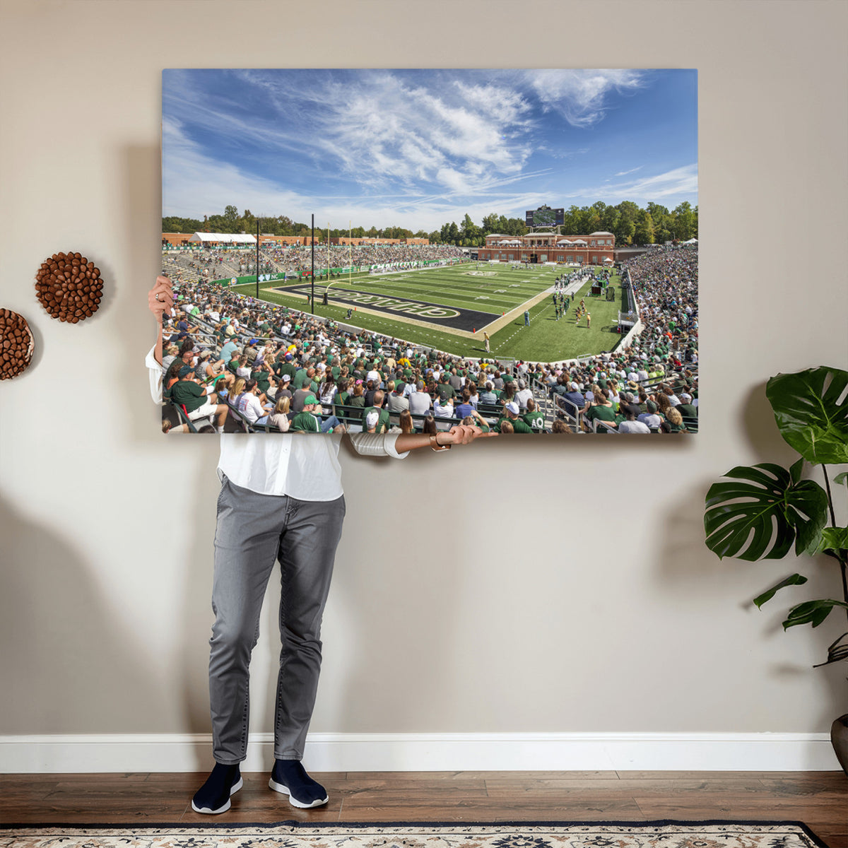 67799-MGV-CV-36X24 - University of Charlotte 49ers Football Team Print - Charlotte Jerry Richardson Stadium Canvas Print