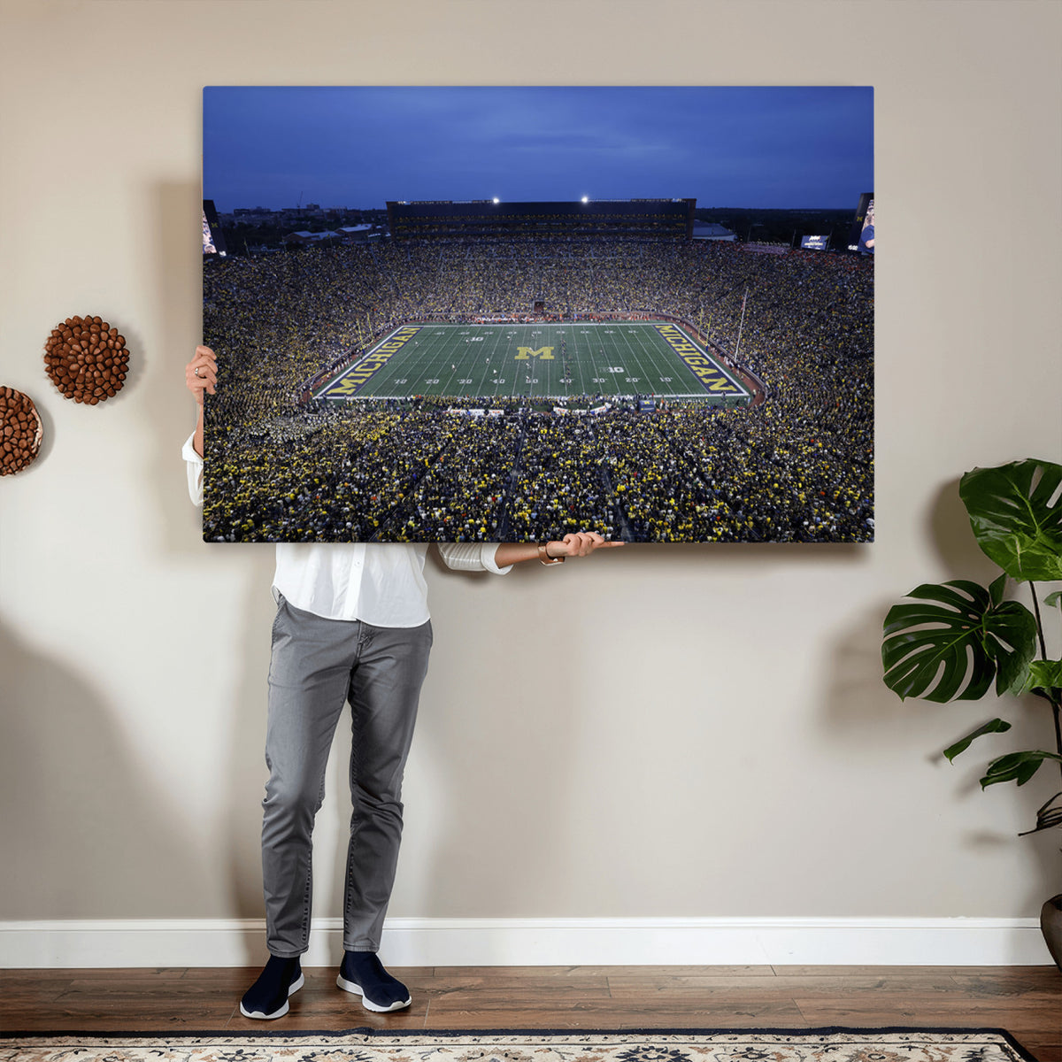 34202-MGV-CV-36X24 - University of Michigan Wolverines Football Team Print - Ann Arbor Michigan Stadium Wall Art Canvas