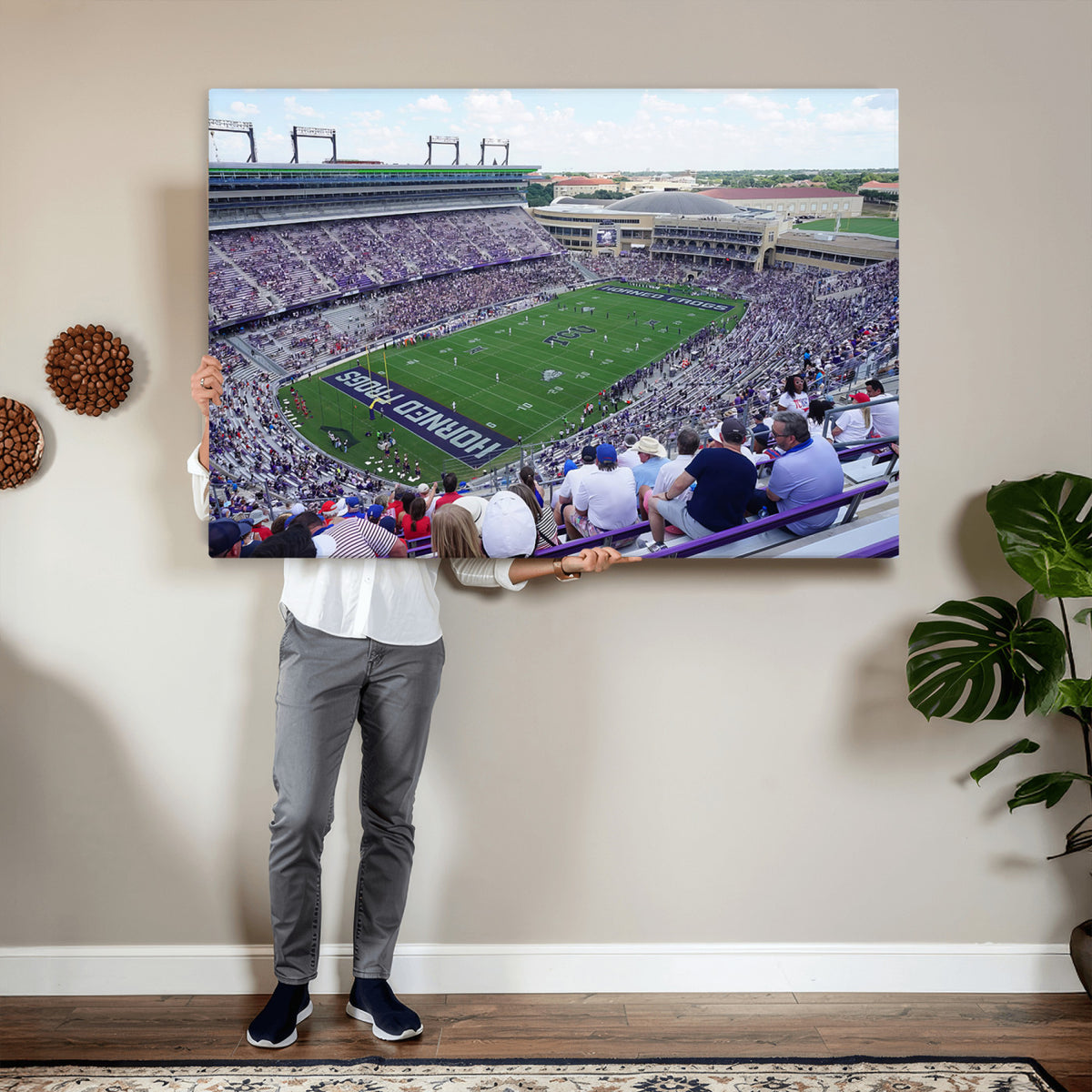 95139-MGV-CV-36X24 - The Texas Christian University TCU Horned Frogs Football Team Print, Fort Worth