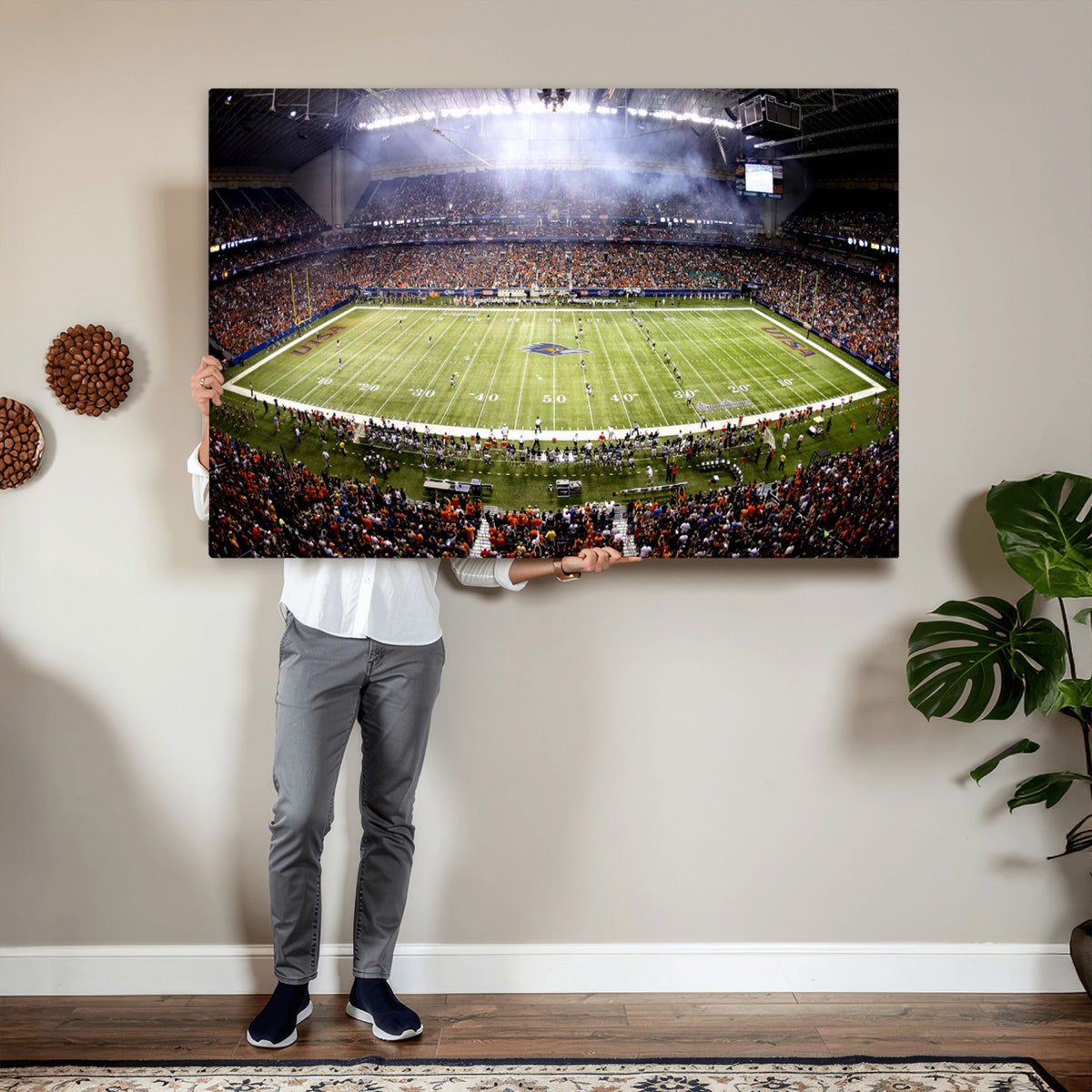 46972-MGV-CV-36X24 - The University of Texas at San Antonio Roadrunners Football Team Print, Framed and Ready to Hang