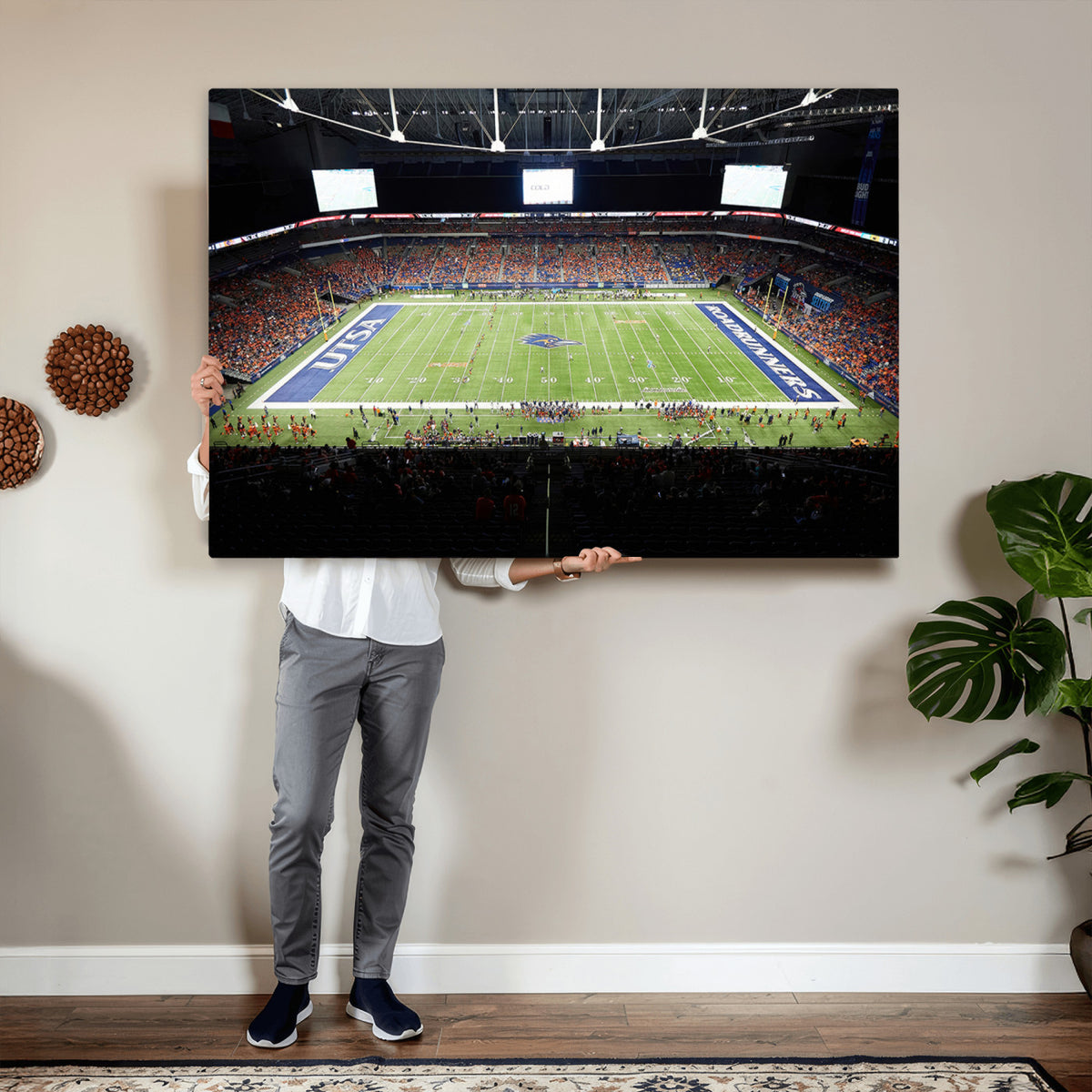 98617-MGV-CV-36X24 - The University of Texas at San Antonio Roadrunners Football Team Print, San Antonio Alamodome