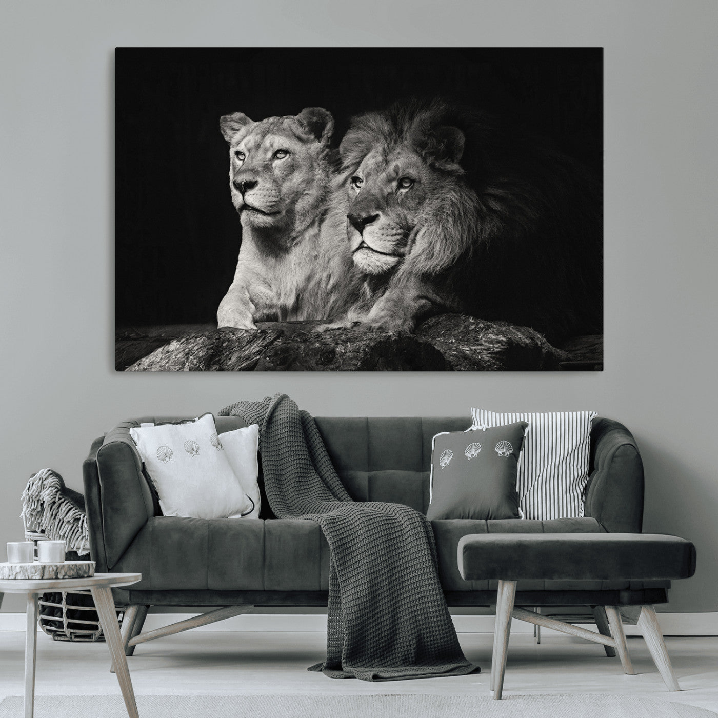 MGV-CV-36X24 - Lion Couple Canvas Wall Art Print – Elegant Wildlife Portrait in Black and White Lion Family – Ready to Hang