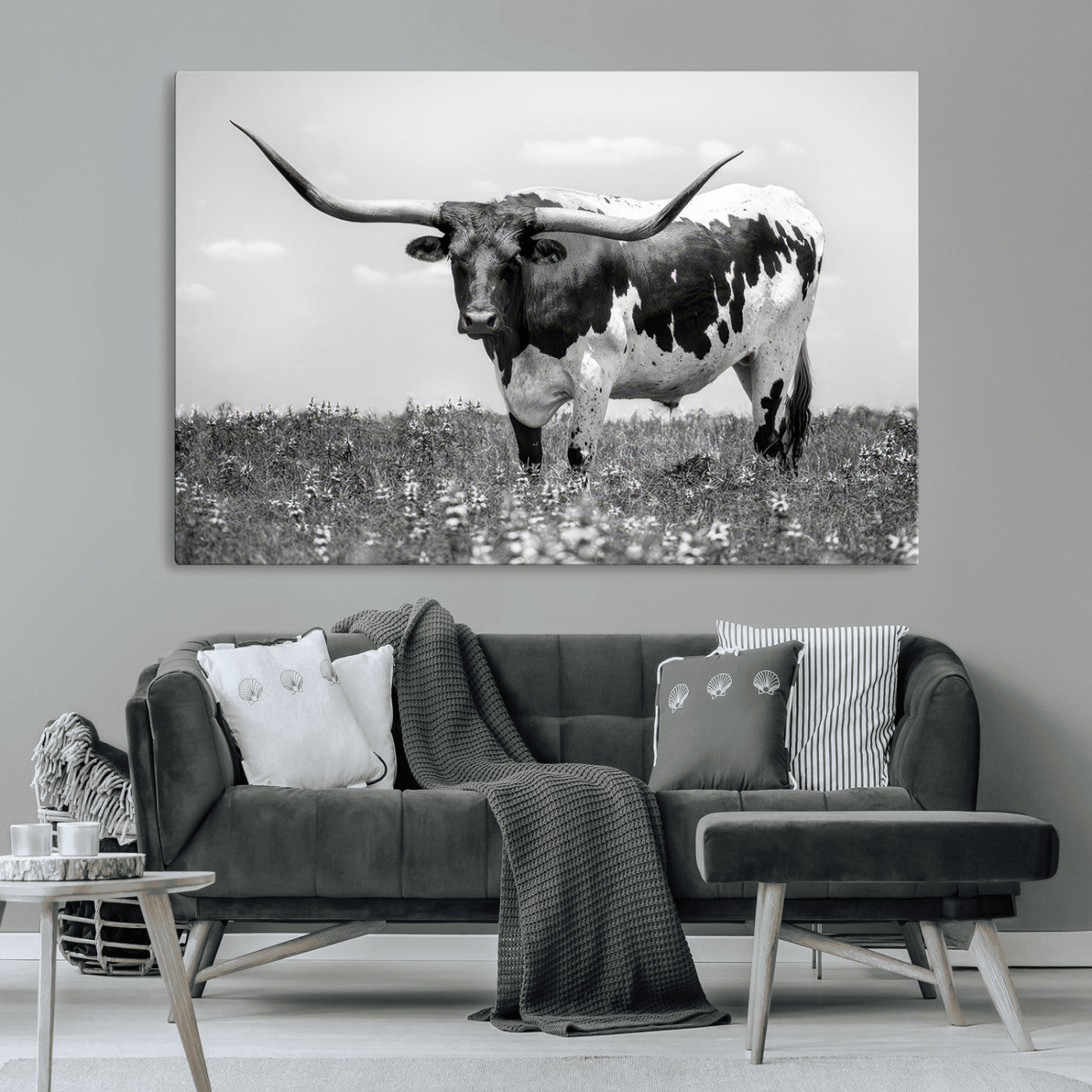 -Texas Black White Highland Longhorn Cow Wall Art Canvas Print