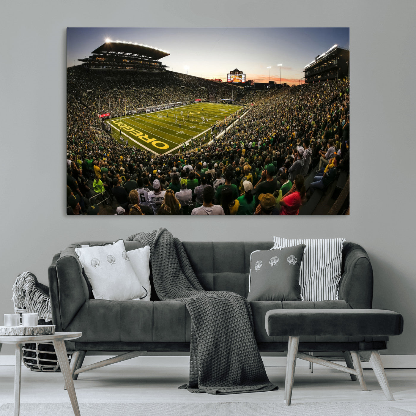 MGV-CV-36X24 - Oregon Stadium Canvas Wall Art - Captivating Game Day Scene at Autzen Stadium, Oregon Ducks Football