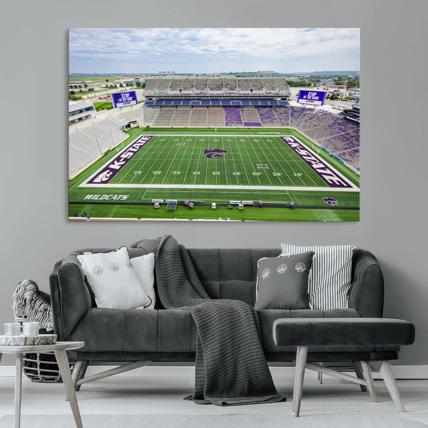 MGV-CV-36X24 - KState Wildcats Football Team Print - Manhattan Bill Snyder Family Football Stadium Wall Art Canvas