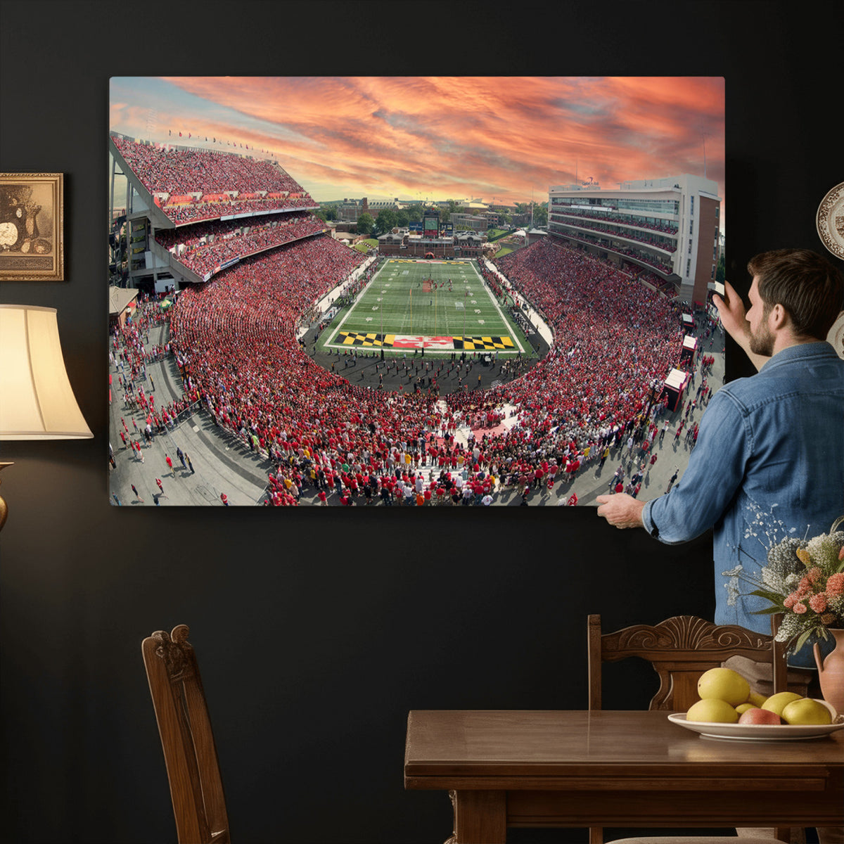 24140-PAN-FL-20X10 - University of Maryland Terrapins Football Team Print - College Park SECU Stadium Wall Art Canvas