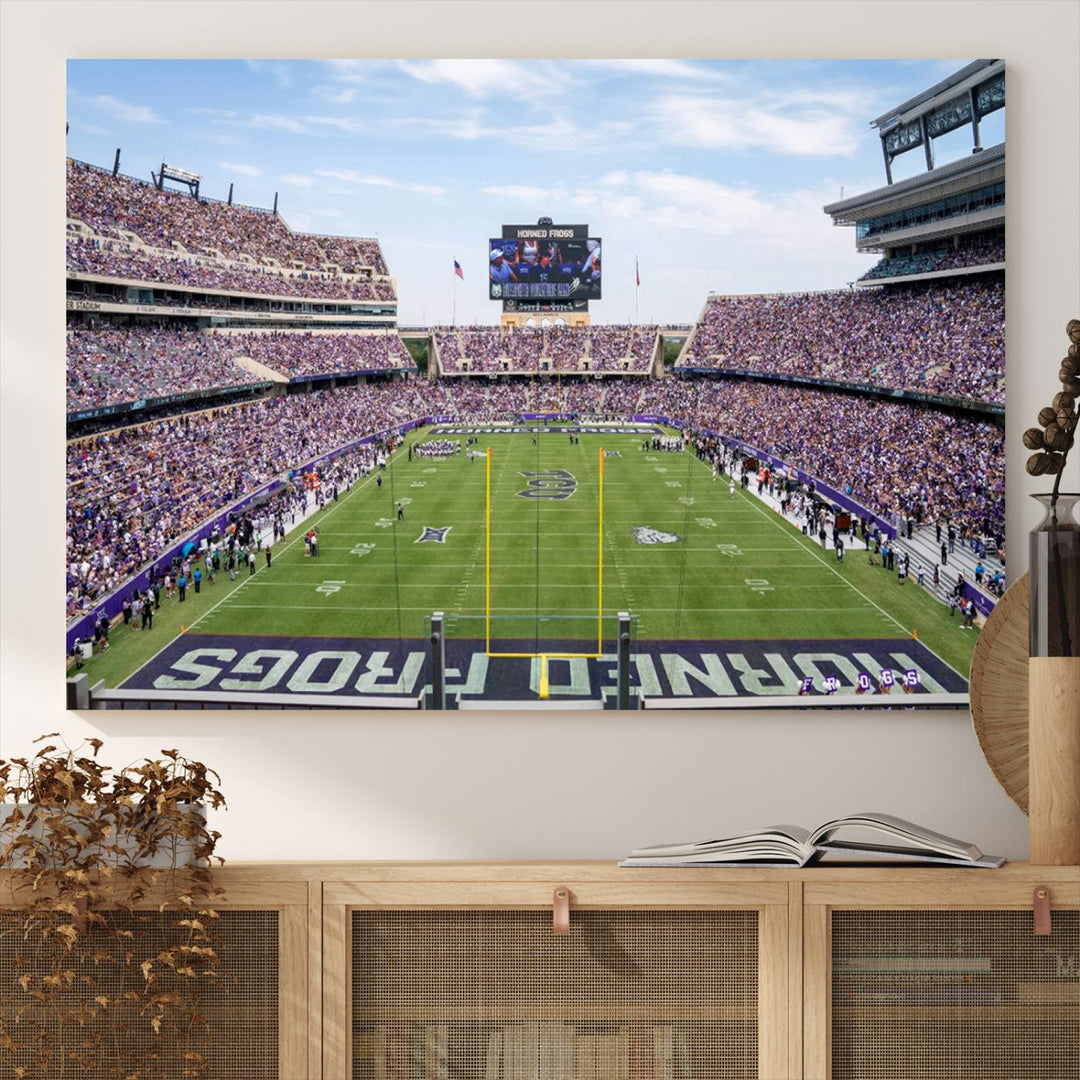 TCU Horned Frogs Football Team Print - Fort Worth Amon G. Carter Stadium Wall Art Canvas Print.t