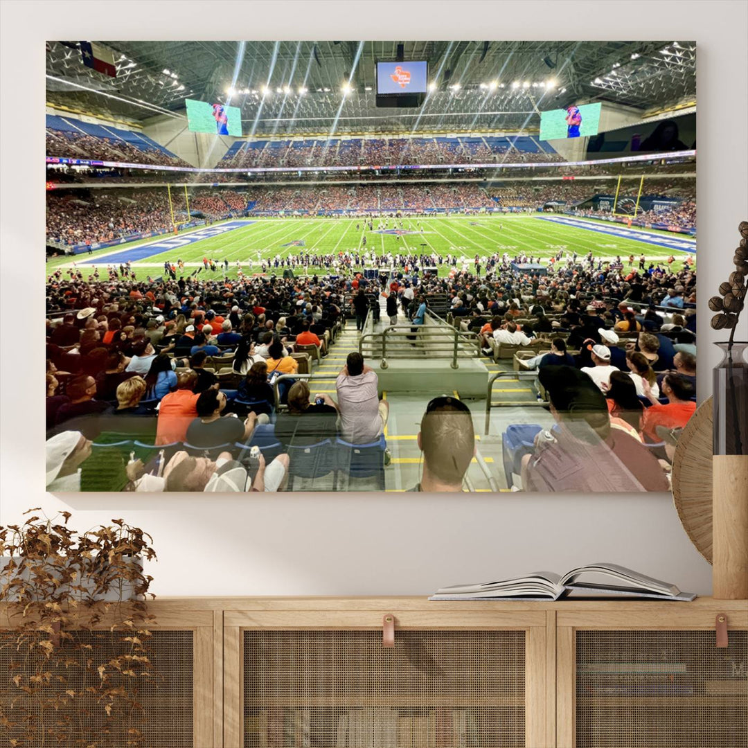 The University of Texas at San Antonio Roadrunners Football Team Print - San Antonio Alamodome Wall Art Canvas Print