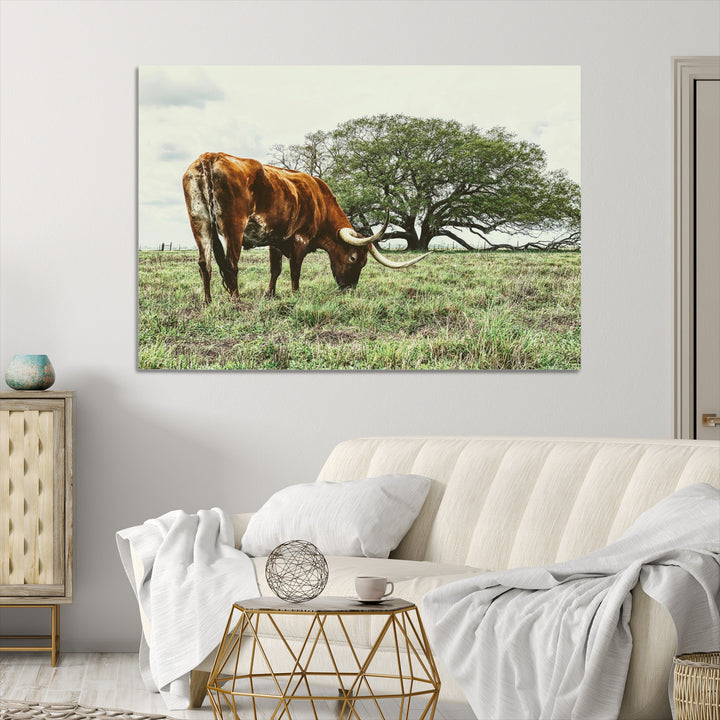 Texas Longhorn Wall Art Canvas Print, Framed Rustic Ranch Art Picture Print, Western Cattle Perfect Rustic Farmhouse Decor Artwork