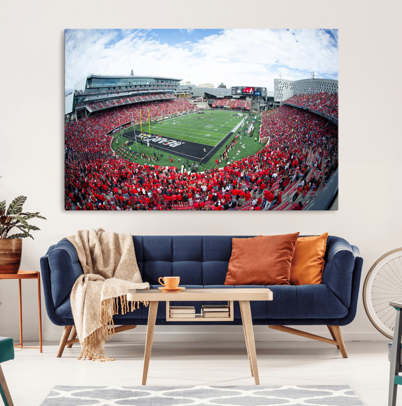 54070-MGV-CV-36X24-Cincinnati Bearcats Football Team Print - Nippert Stadium Wall Art Canvas Print