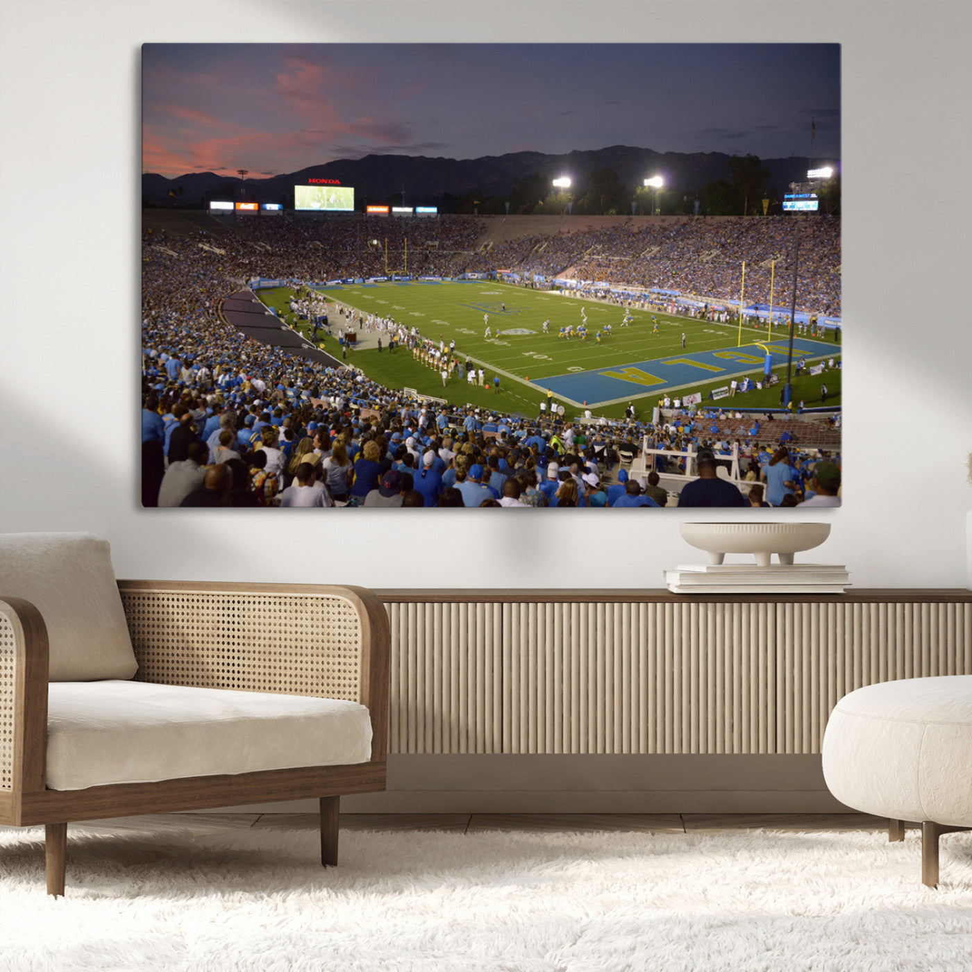 MGV-CV-36X24 - UCLA Bruins Football Team Print - Pasadena Rose Bowl Stadium Wall Art Canvas Print