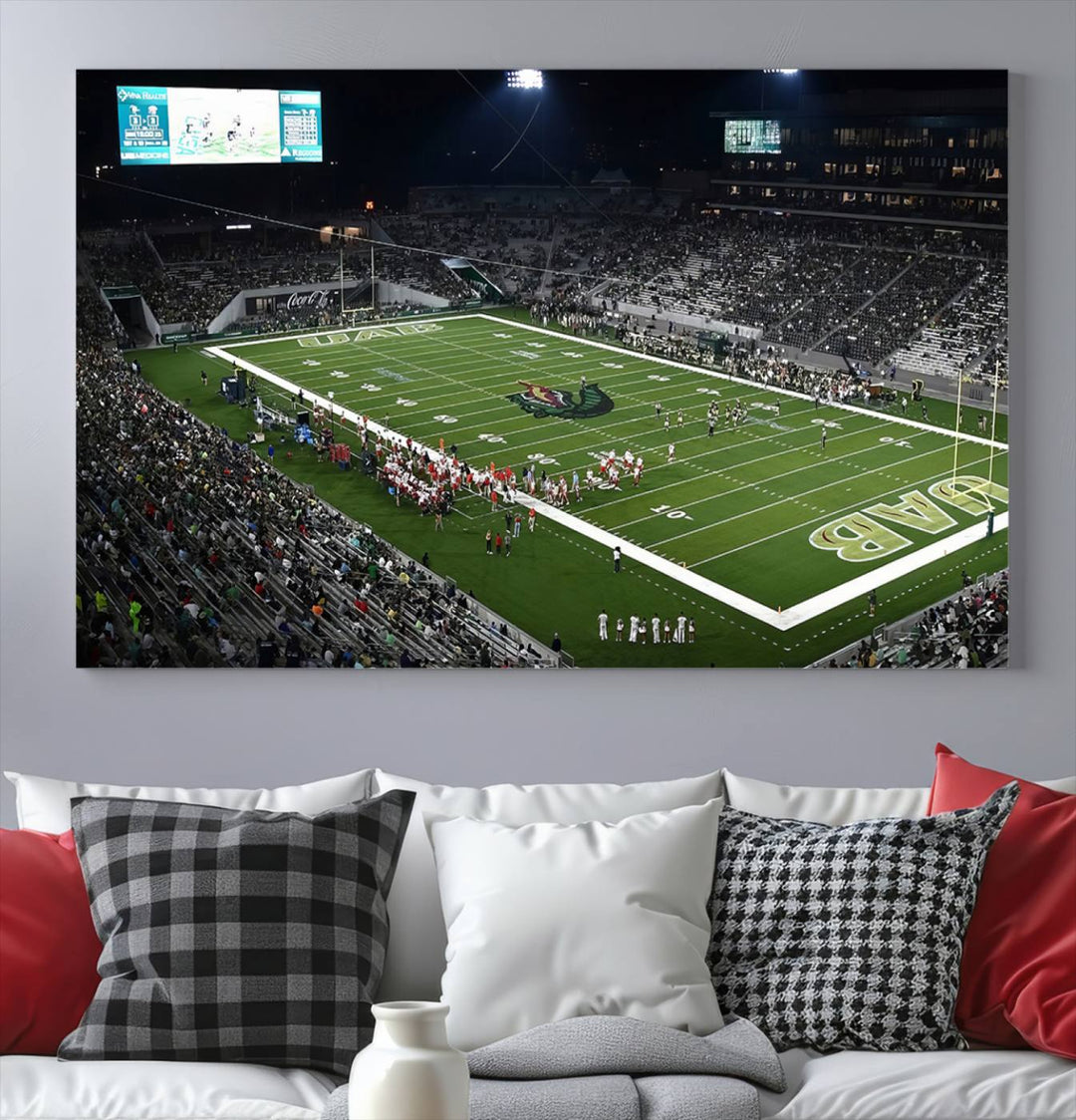 UAB Blazers Football Team Print - Birmingham Protective Stadium Wall Art Canvas Print