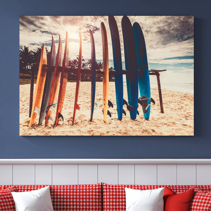 Tablas de surf coloridas y lienzo al atardecer Impresión de arte de pared Lienzo extra grande Arte deportivo inspirador Arte de lienzo de playa Arte de pared de múltiples paneles