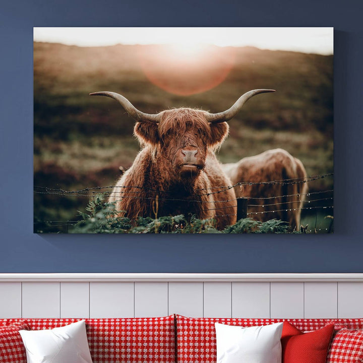 Lienzo de vaca de las tierras altas al amanecer, decoración del hogar, varios paneles, lienzo enmarcado listo para colgar, obras de arte para pared dividida, sala de estar, fotografía artística, decoración de pared