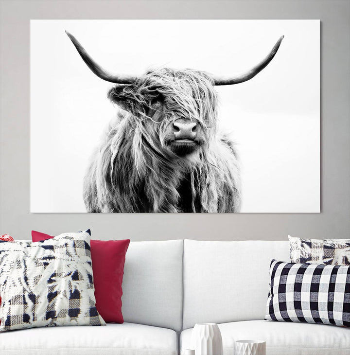 Lienzo de vaca de las Tierras Altas, arte de pared, decoración de granja, vaca, impresión en blanco y negro, decoración de pared rústica, pintura de animales, pared de vaca escocesa